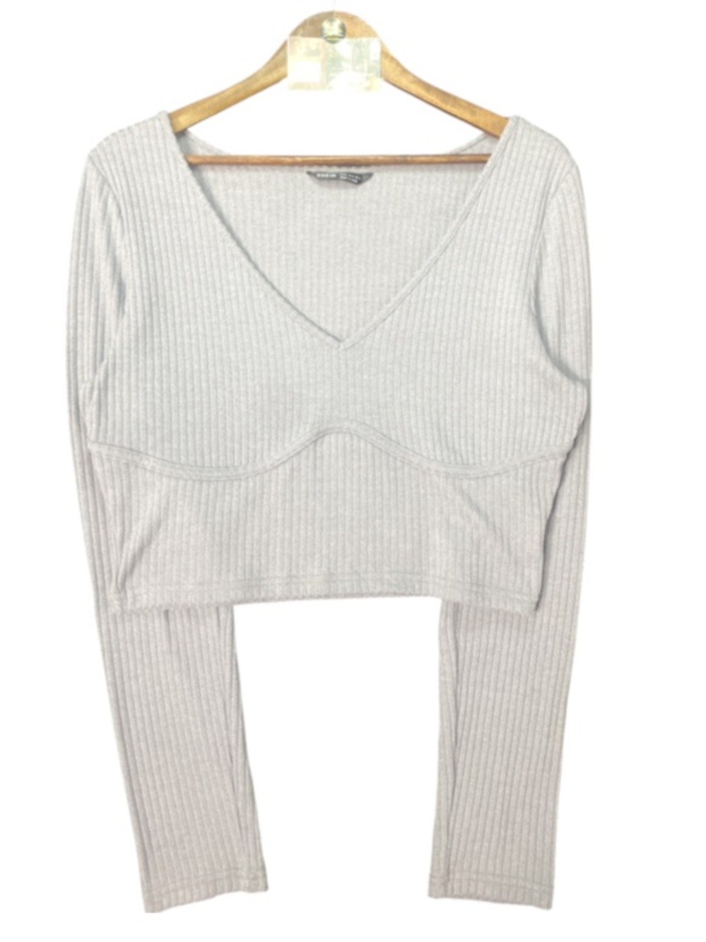 SHEIN Light Gray Ribbed V-Neck Long Sleeve Crop Top size L